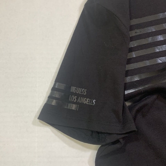 Guess Black Graphic T-shirt - Picture 6 of 6